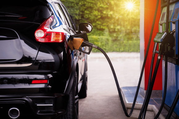 Aide carburant de 100 € pour les travailleurs